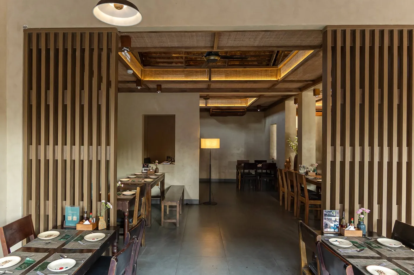 Không gian nhà hàng The Home Pizza Phú Quốc