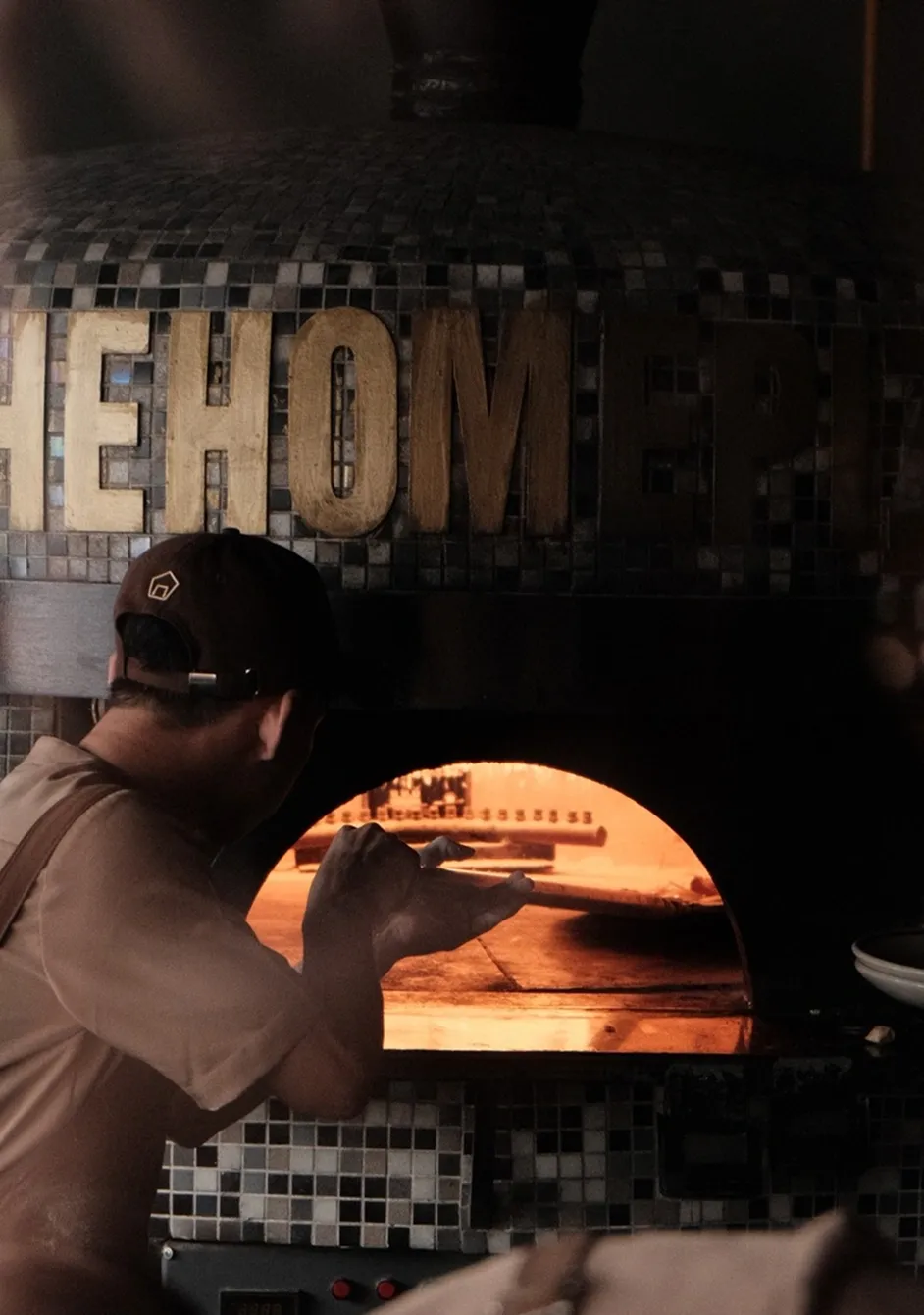 Chef Owner của Nhà nhào bột bánh pizza